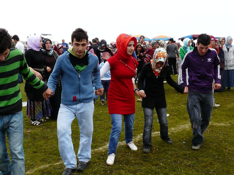 Resmi büyük olarak görebilmek için tıklayınız