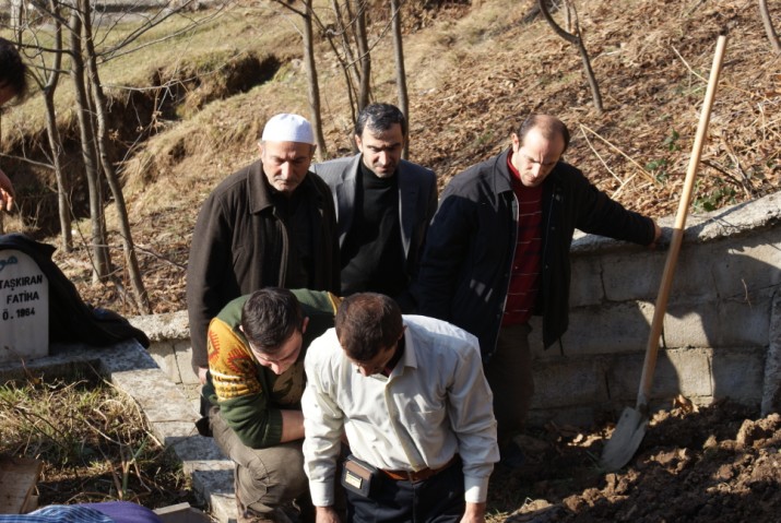 Resmi büyük olarak görebilmek için tıklayınız