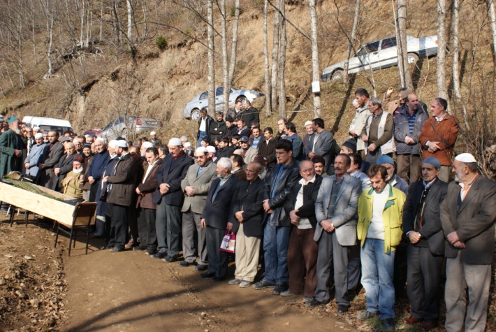 Resmi büyük olarak görebilmek için tıklayınız